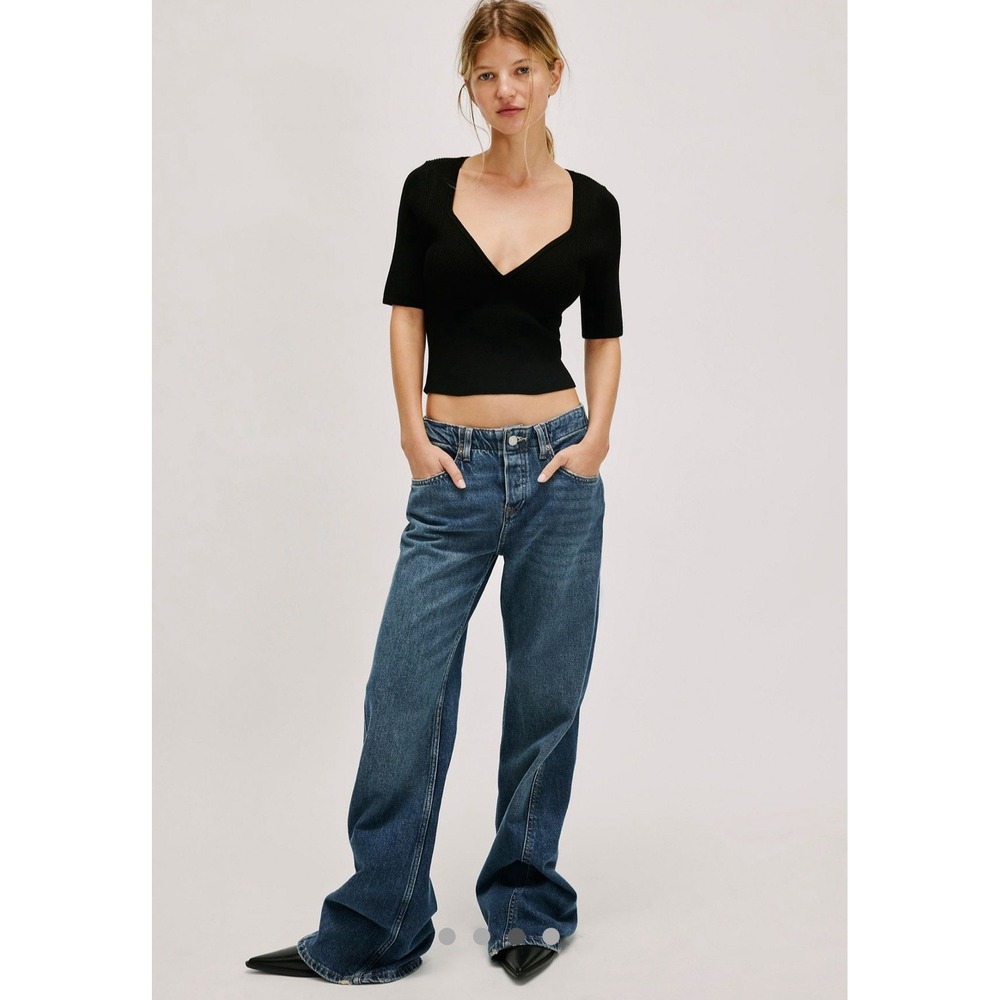 Free People Teagan Swit Top Women Size XS Short Sleeve Deep V Crop Black NEW - Picture 4 of 12